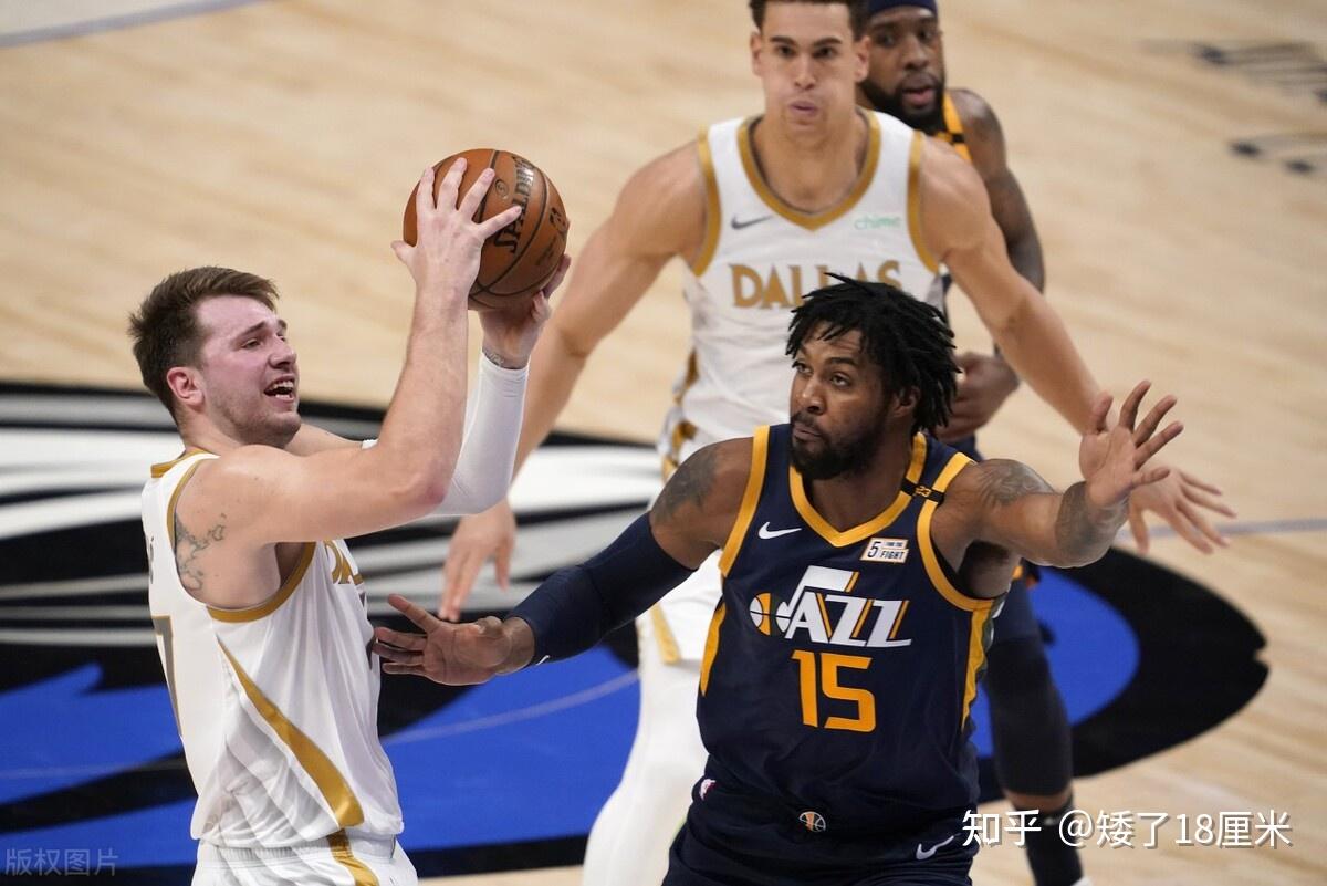 金年会官方入口离谱！俄克拉荷马雷霆冲刺阶段内部沟通穆雷在独行侠比赛中刷新纪录，犹他爵士今夜更衣室发声的简单介绍